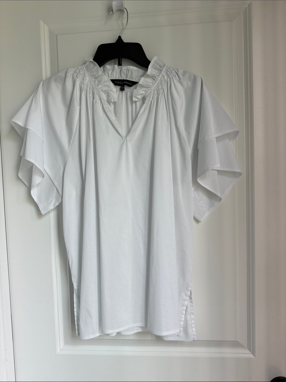 Ming Wang White Ruffle Sleeve V-Neck Blouse